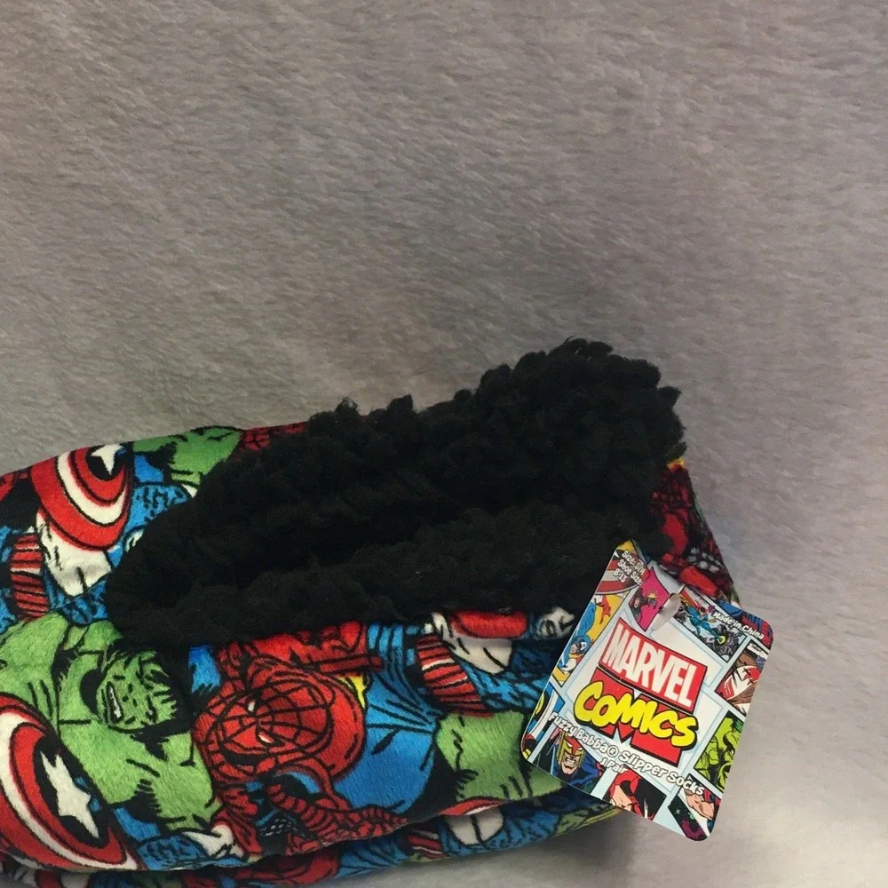 Marvel Comics Slipper Socks Kids‎ S/M 8-13 Multicolor New Avengers Fuzzy Babba